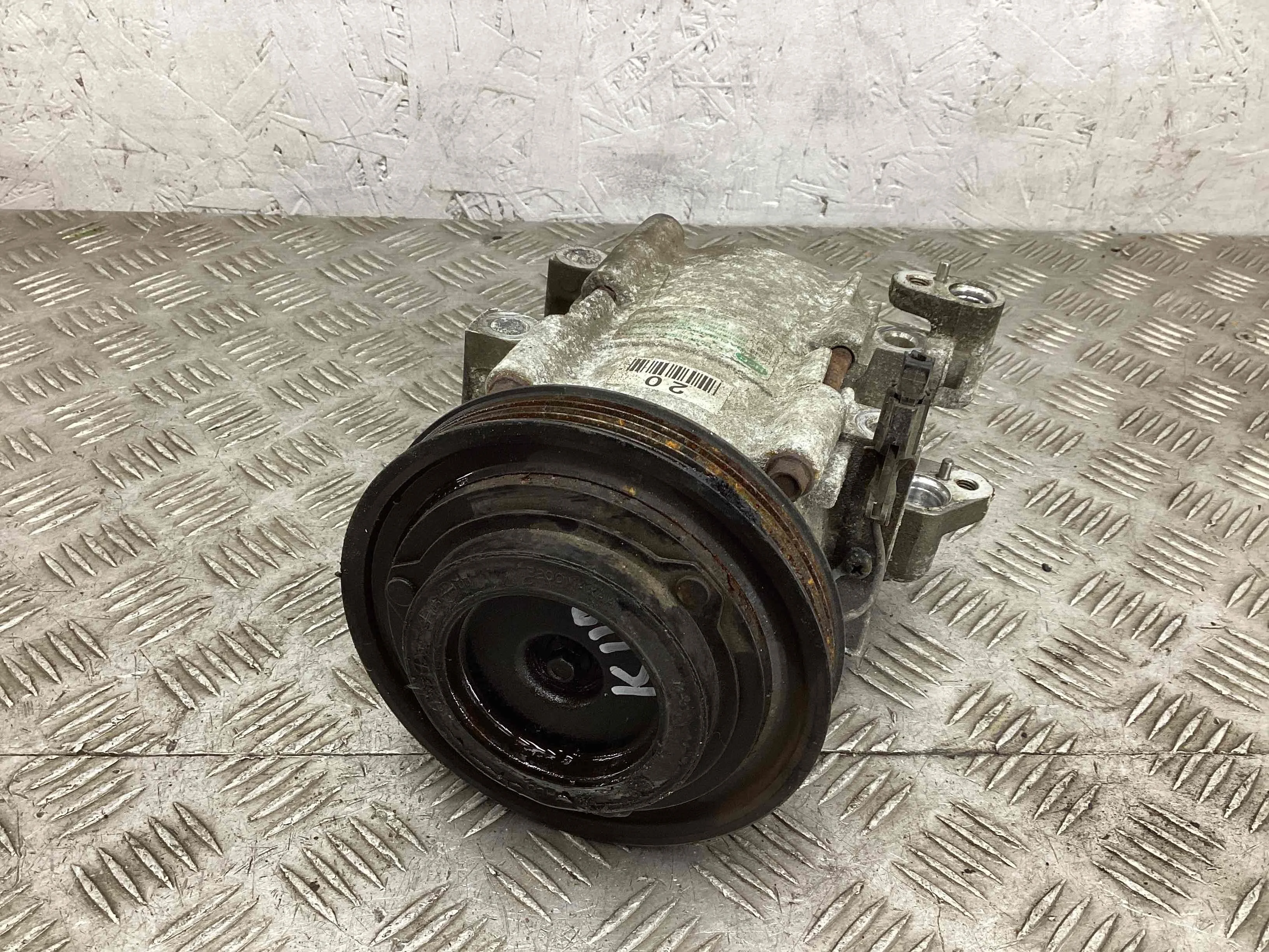 Компрессор кондиционера Hyundai Terracan (HP) 2001-2007 2004 2,9 Дизель АКПП Внедорожник