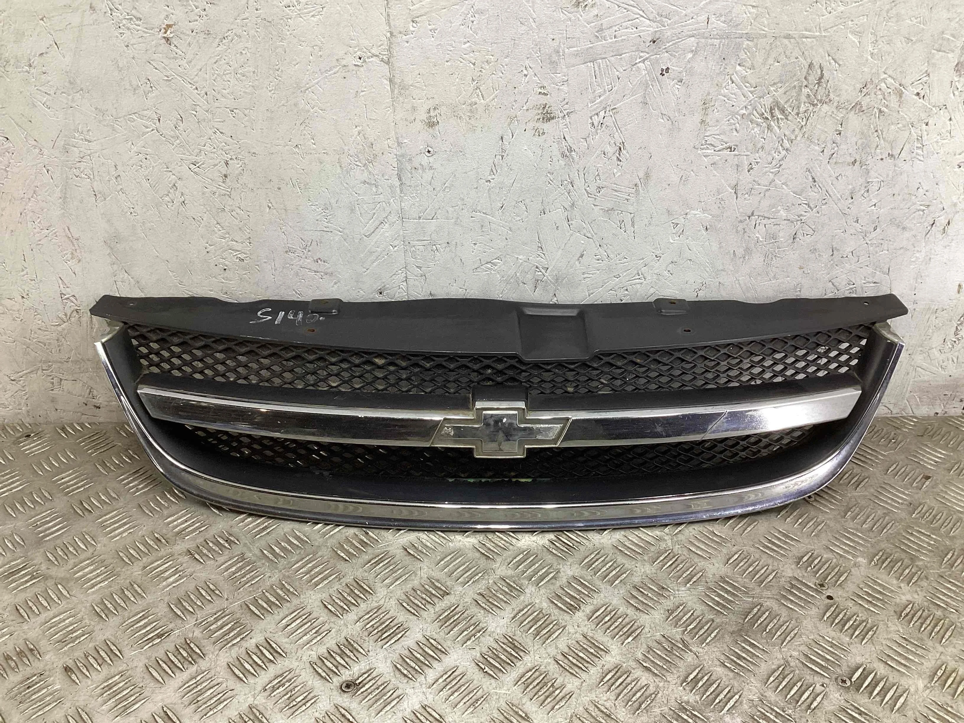 Решетка радиатора Chevrolet Lacetti (J200) 2004-2013 2004 1,4 Бензин МКПП 5ст. Седан