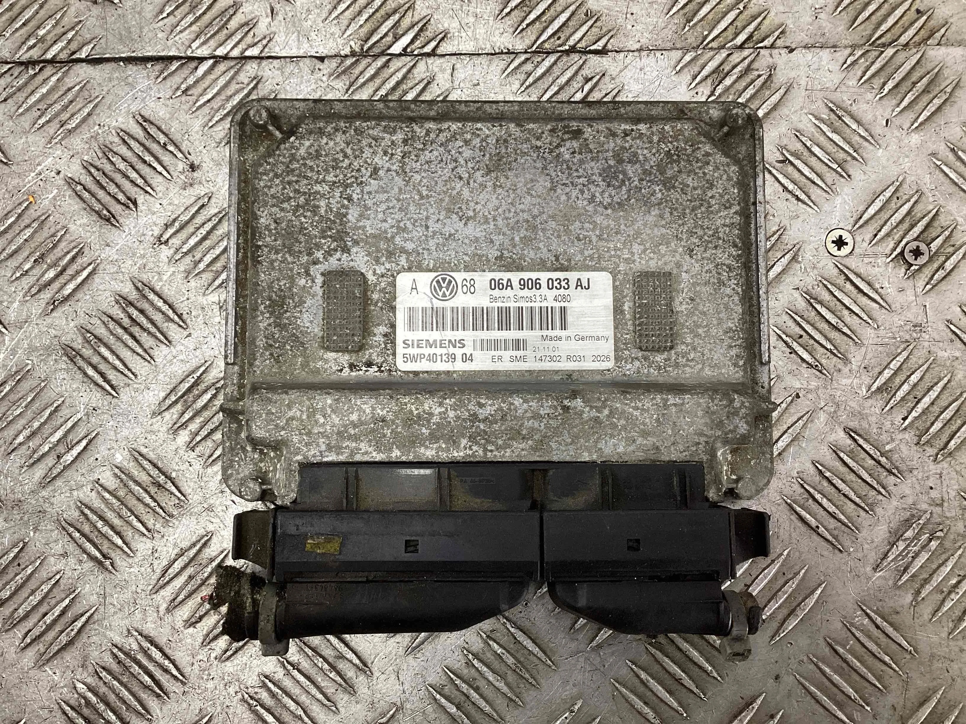 Блок управления двигателем Volkswagen Golf IV (1J) 1997-2004 2001 1,6 Бензин АКПП Хэтчбек 5дв.