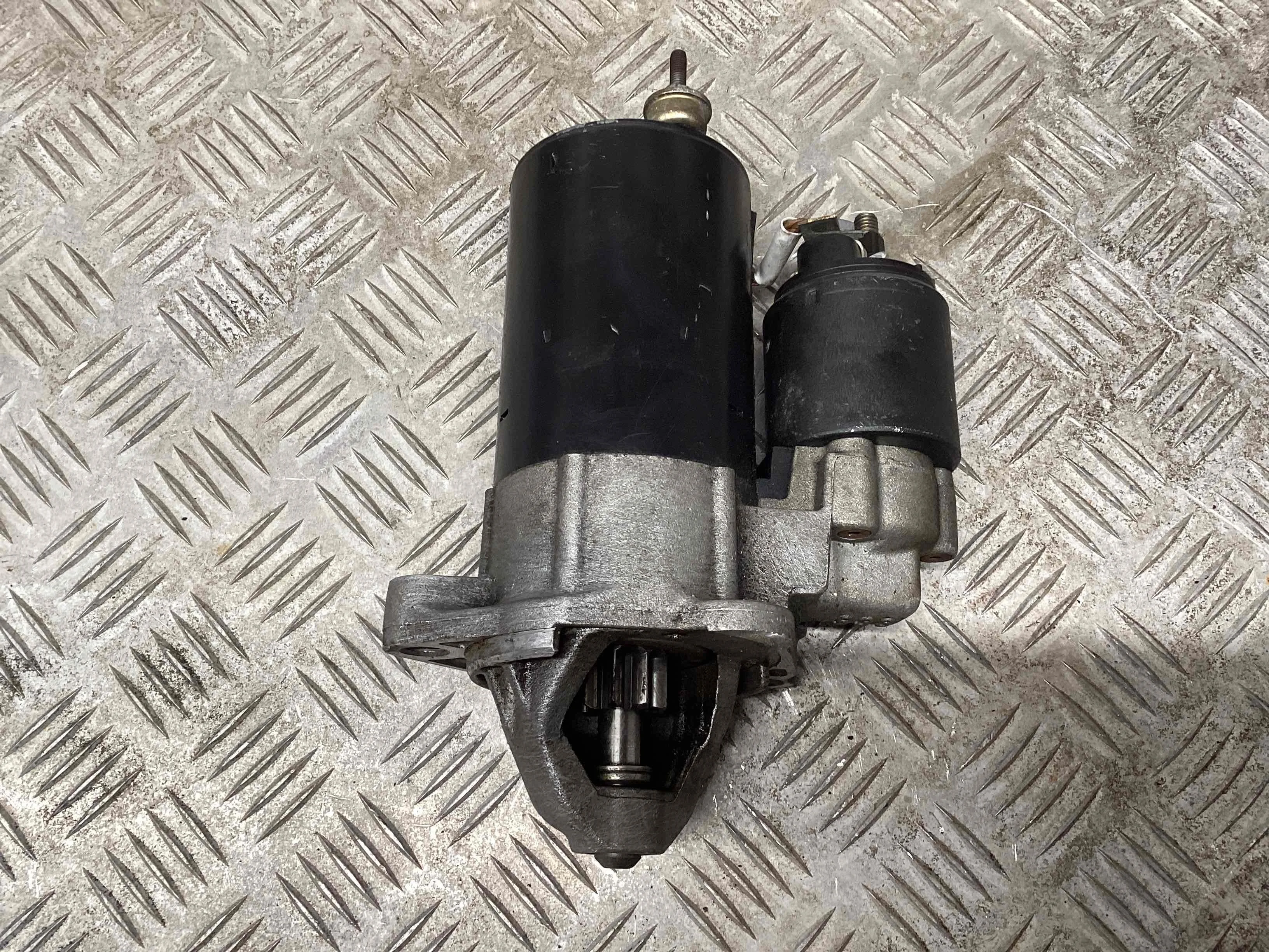 Стартер Audi A4 B6 (8EC, 8E5) 2000-2006 2001 2,0 Бензин АКПП Седан