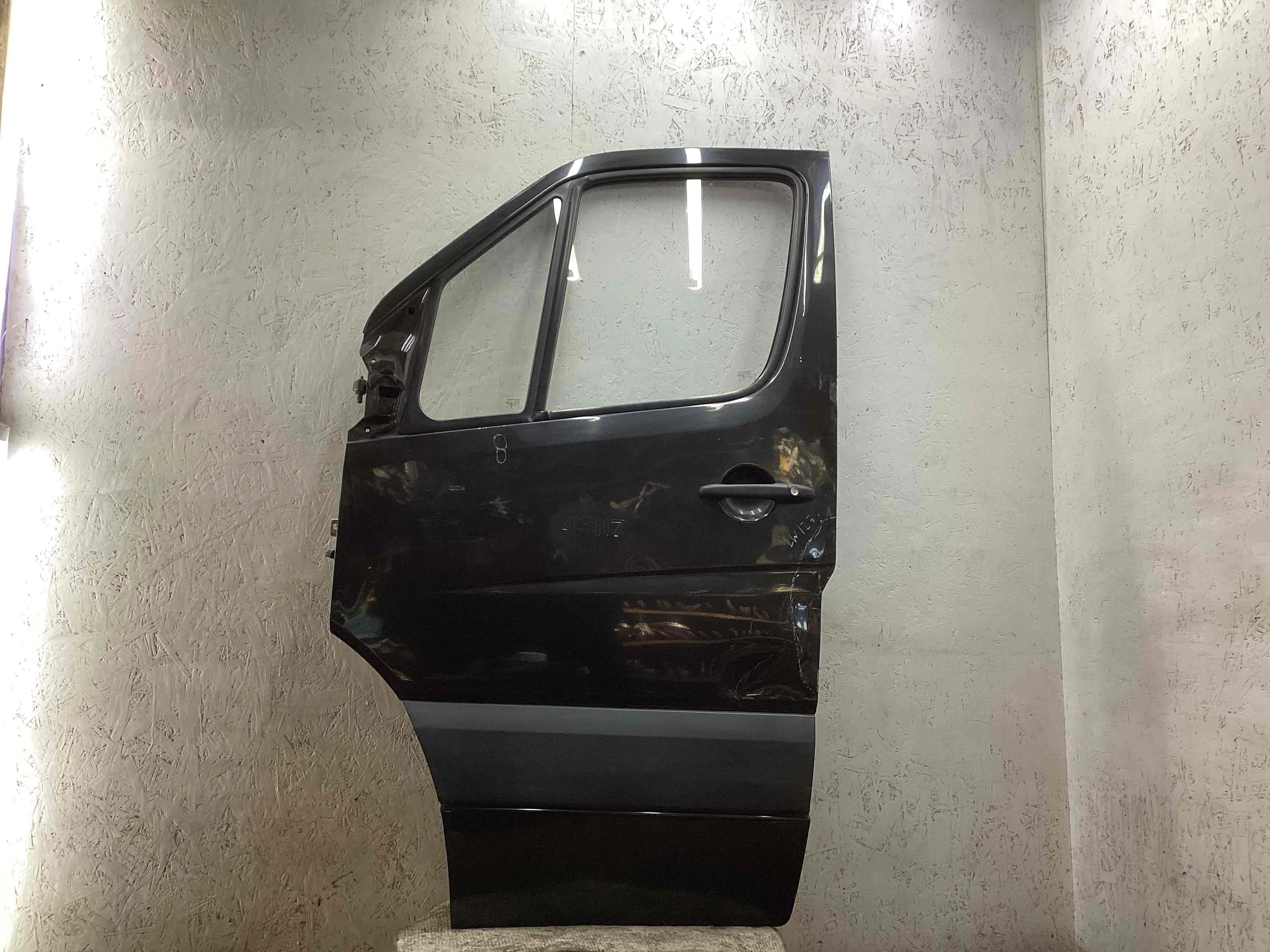 Дверь передняя левая Mercedes Sprinter II (W906) 2013-2018 рестайлинг  2015 2,1 Дизель МКПП 6ст. Микроавтобус