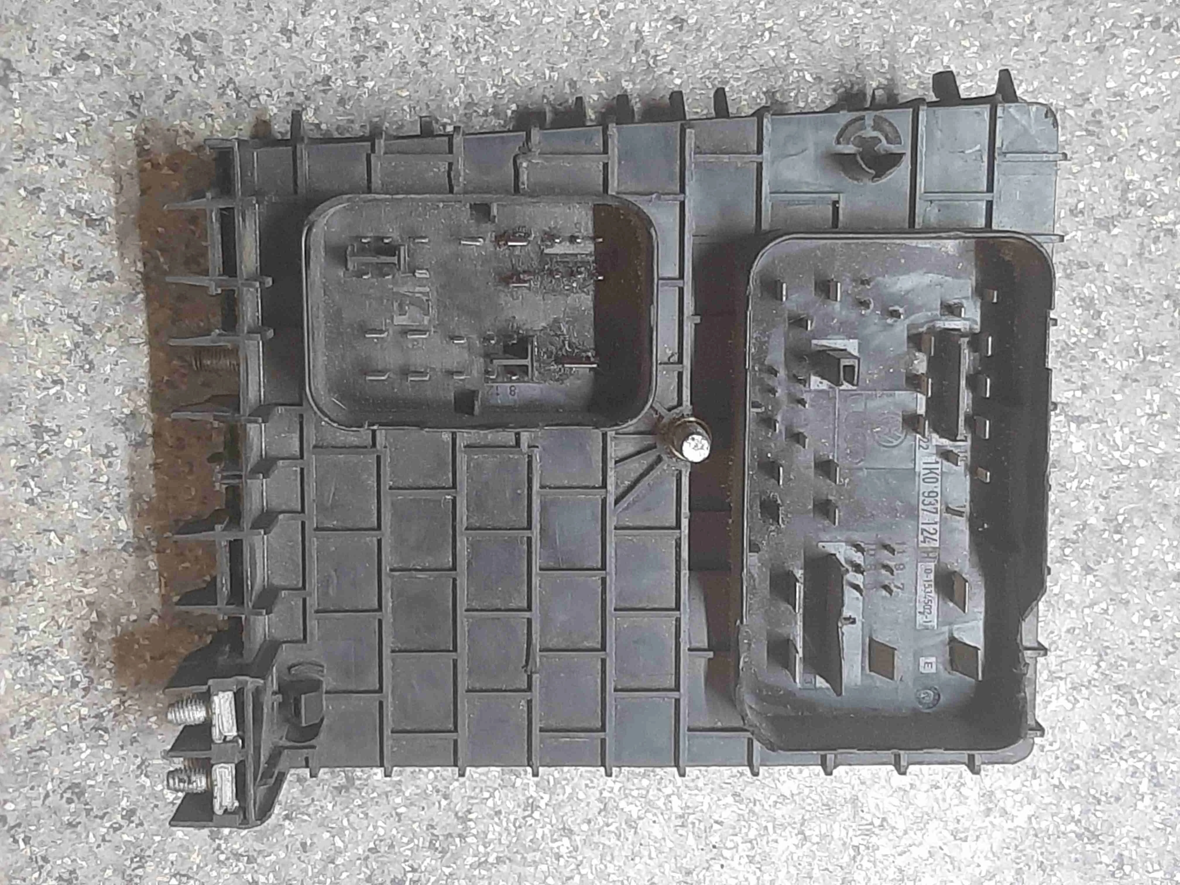 Блок предохранителей Volkswagen Golf V (1K) 2004-2009 2006 1,9 Дизель