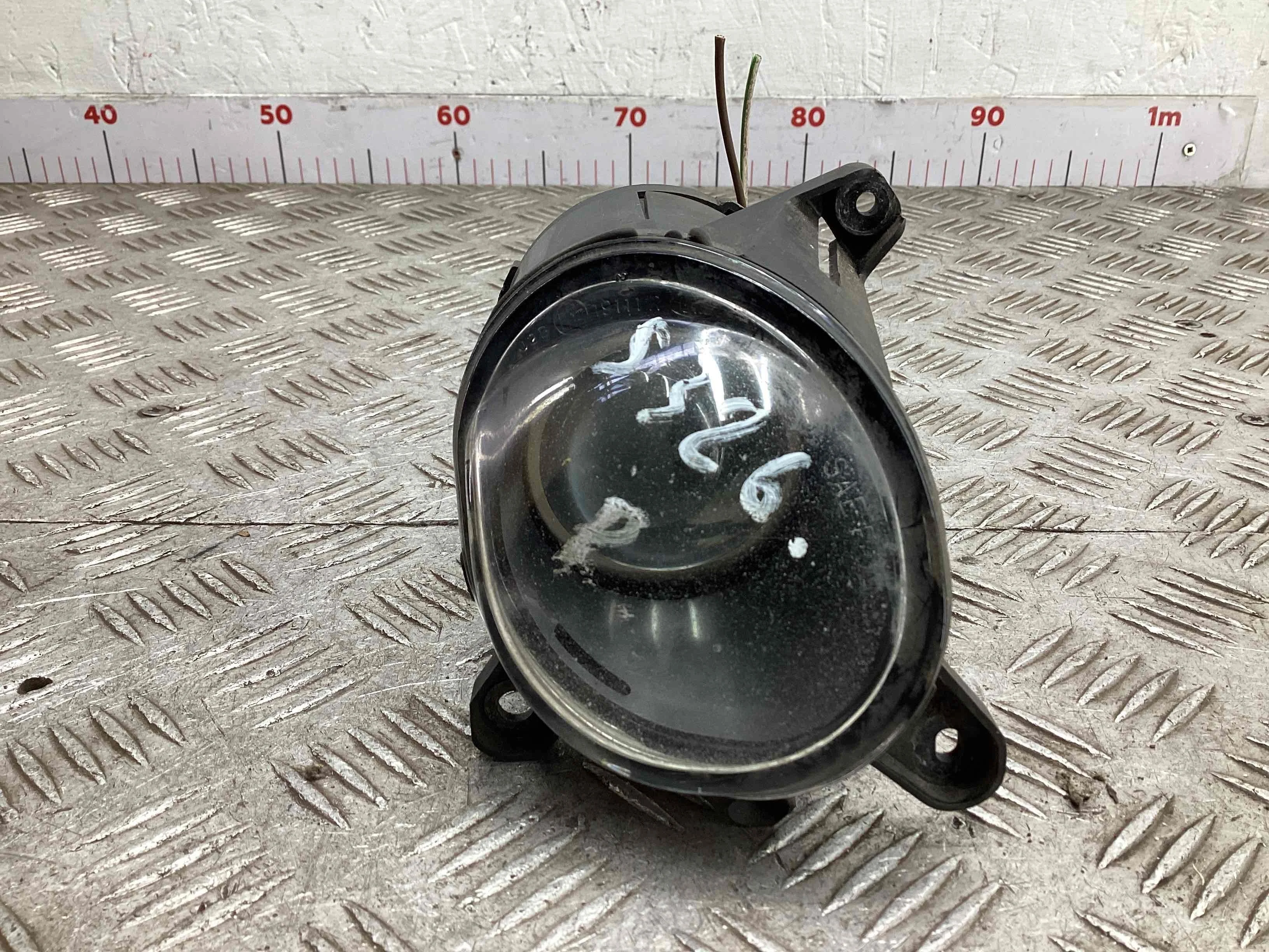 Фара противотуманная правая Volkswagen Passat B5+ (3B) 2000-2005 рестайлинг 2004 1,9 Дизель АКПП Универсал