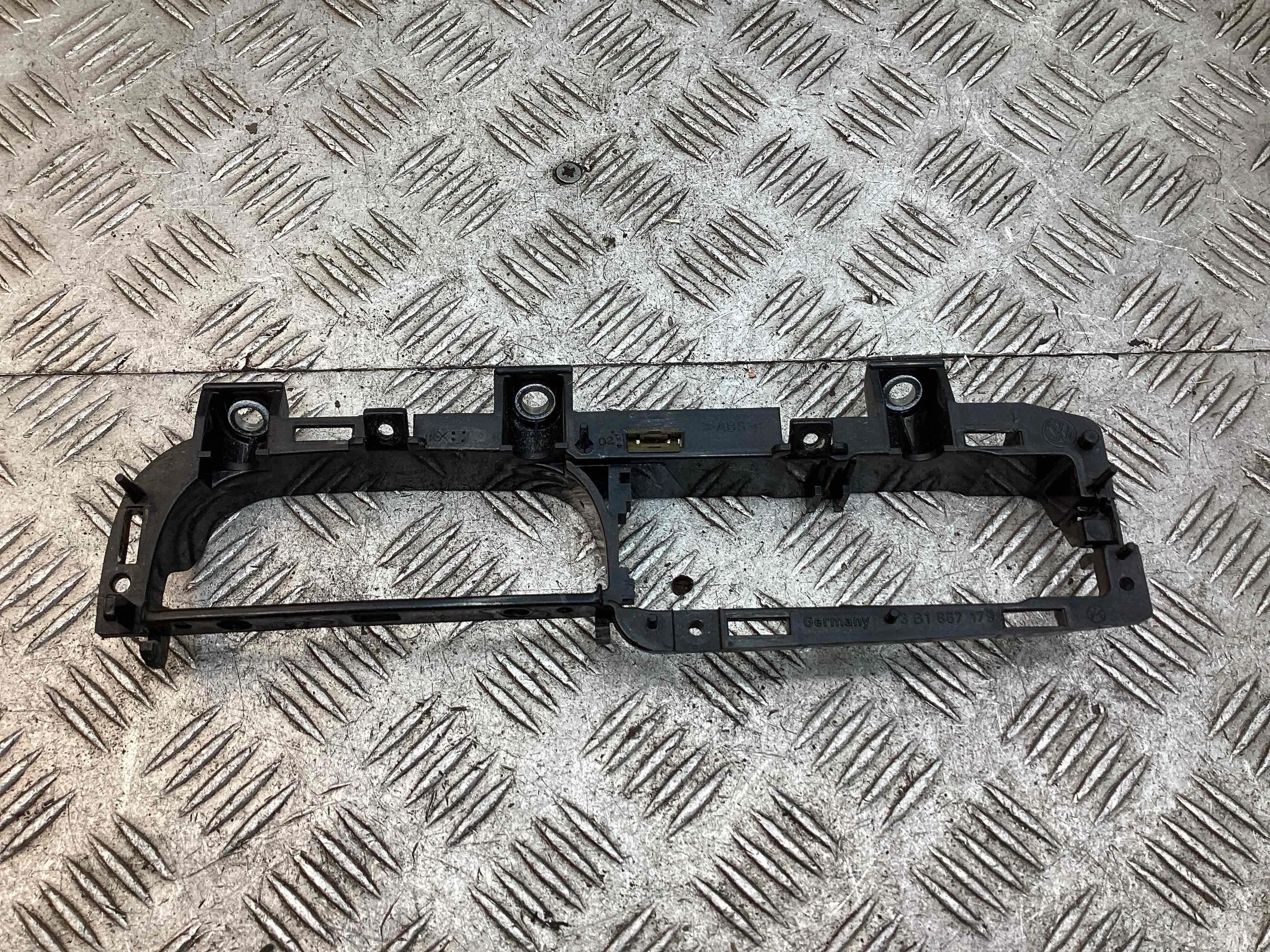 Накладка на ручку двери Volkswagen Passat B5 (3B) 1996-2000 2000 1,9 Дизель МКПП 6ст. Универсал