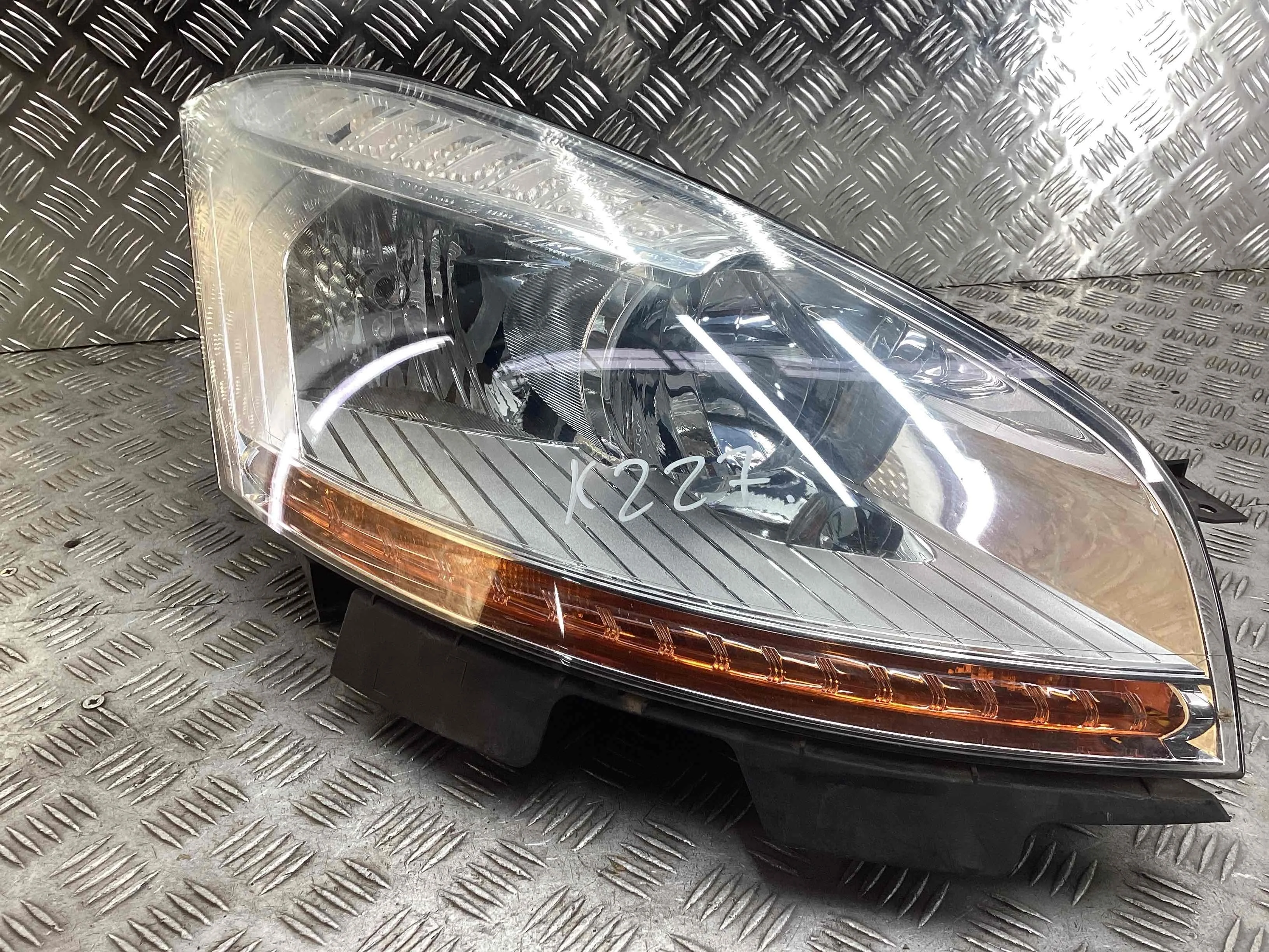 Фара правая Citroen C4 Picasso (UD) 2006-2013 2009 1,6 Бензин МКПП Минивэн
