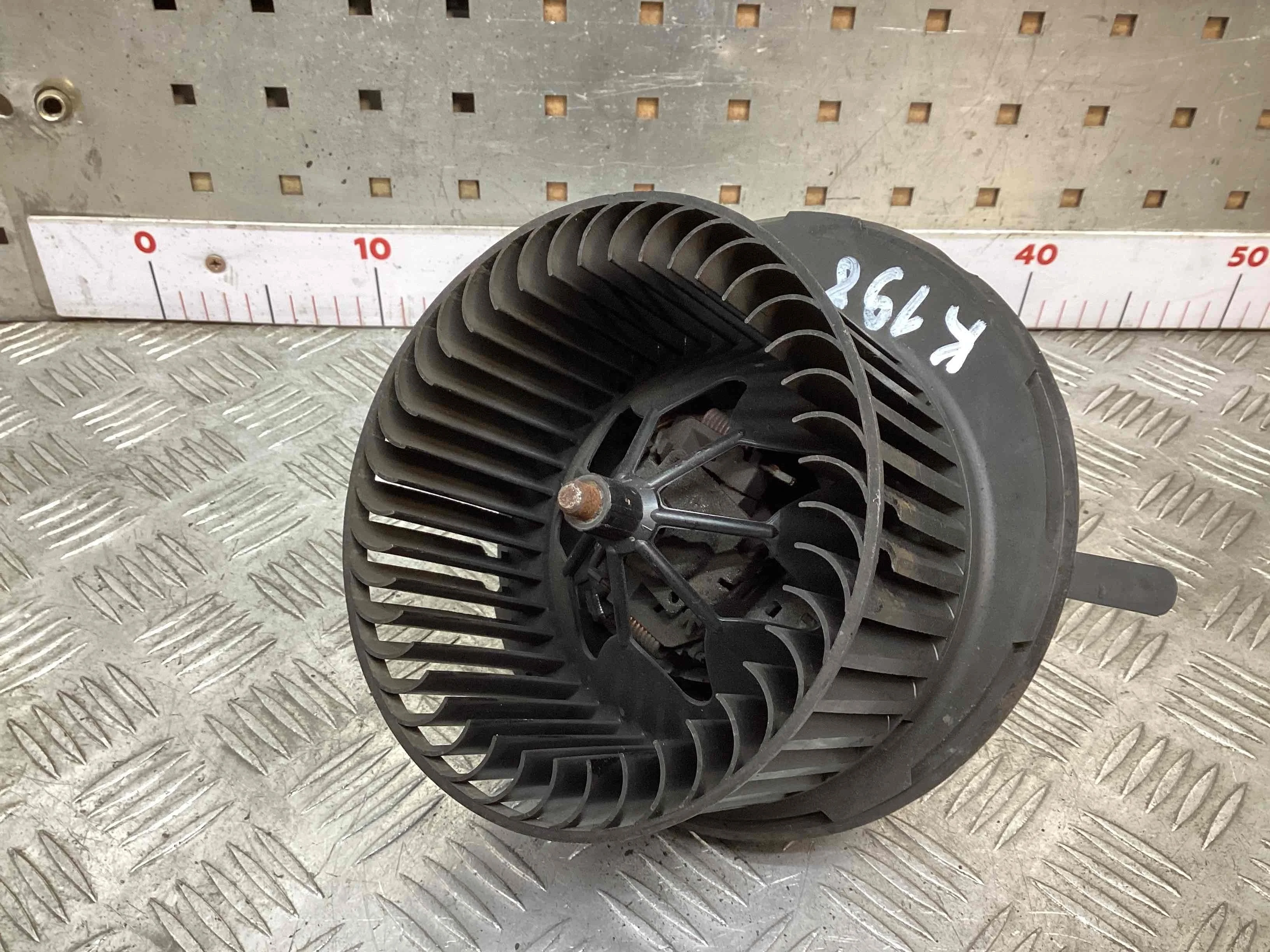 Моторчик печки Volkswagen Golf V (1K) 2004-2009 2007 1,6 Бензин МКПП 5ст. Хэтчбек 3дв.