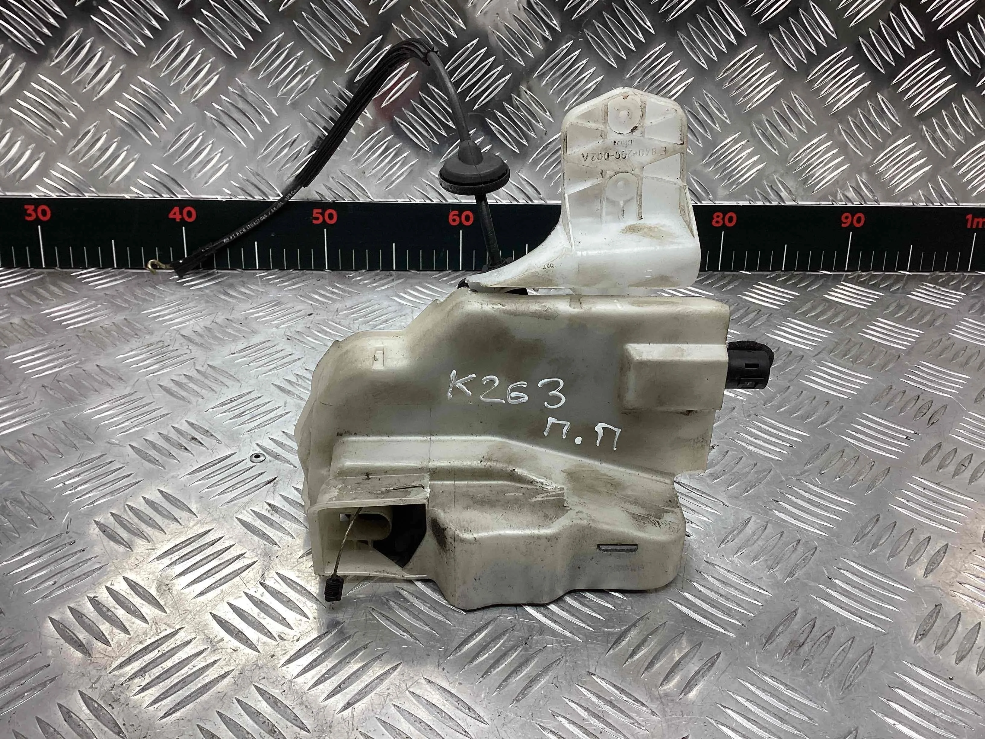 Замок двери передней правой Volkswagen Touran I (1T) 2003-2006 2004 2,0 Дизель АКПП Минивэн