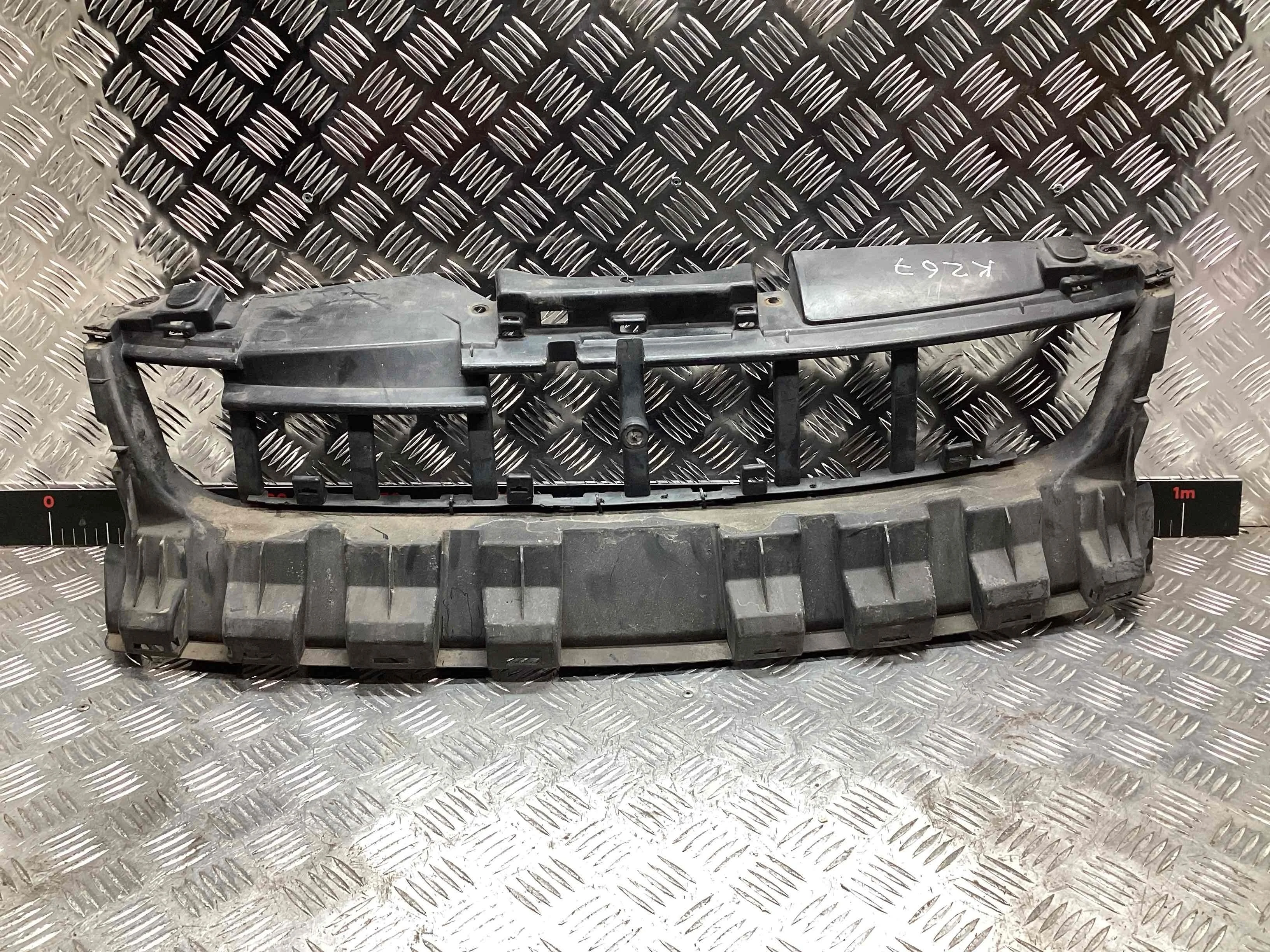 Кронштейн крепления бампера переднего Volkswagen Passat B5 (3B) 1996-2000 1997 1,8 Бензин АКПП Седан