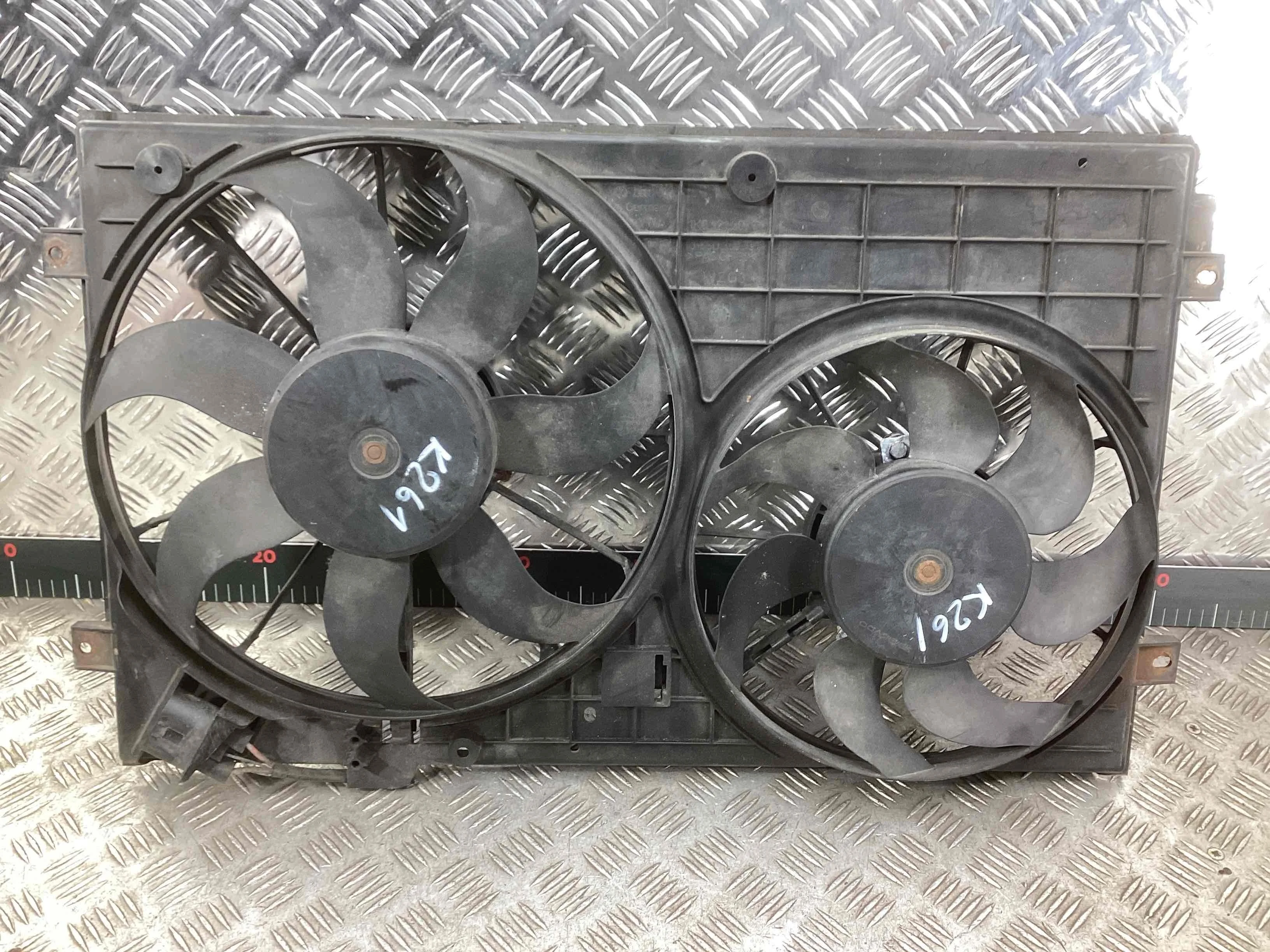 Вентилятор радиатора Volkswagen Touran I (1T) 2003-2006 2005 1,9 Дизель МКПП 6ст. Минивэн