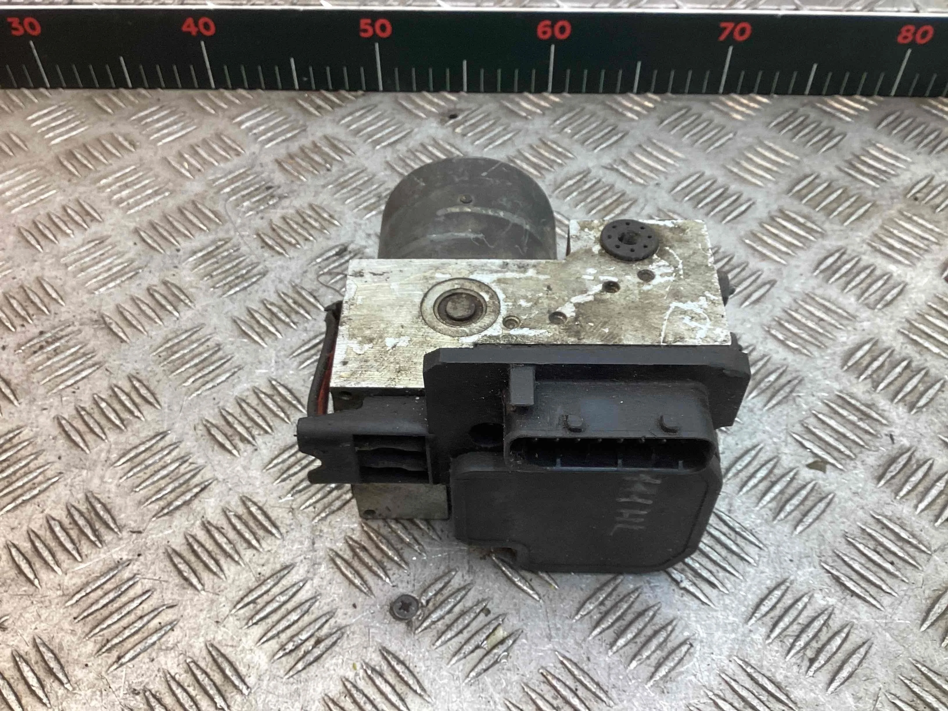 Блок ABS Audi A4 B6 (8EC, 8E5) 2000-2006 2000