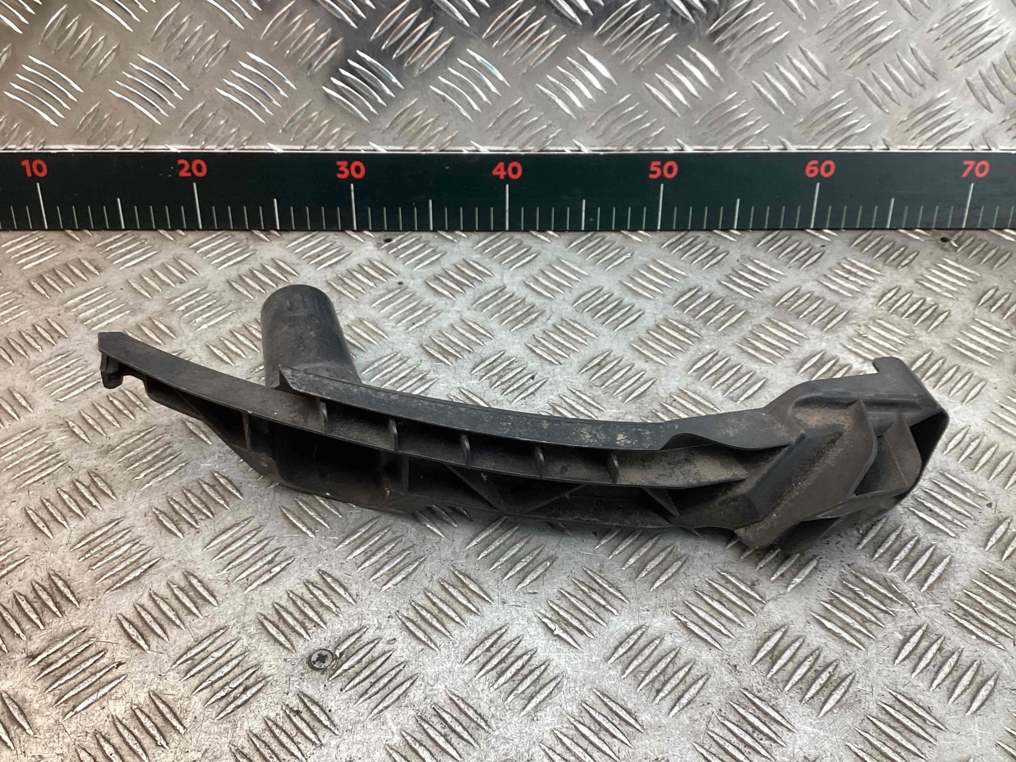 Кронштейн крепления бампера переднего Volkswagen Golf V (1K) 2004-2009 2005