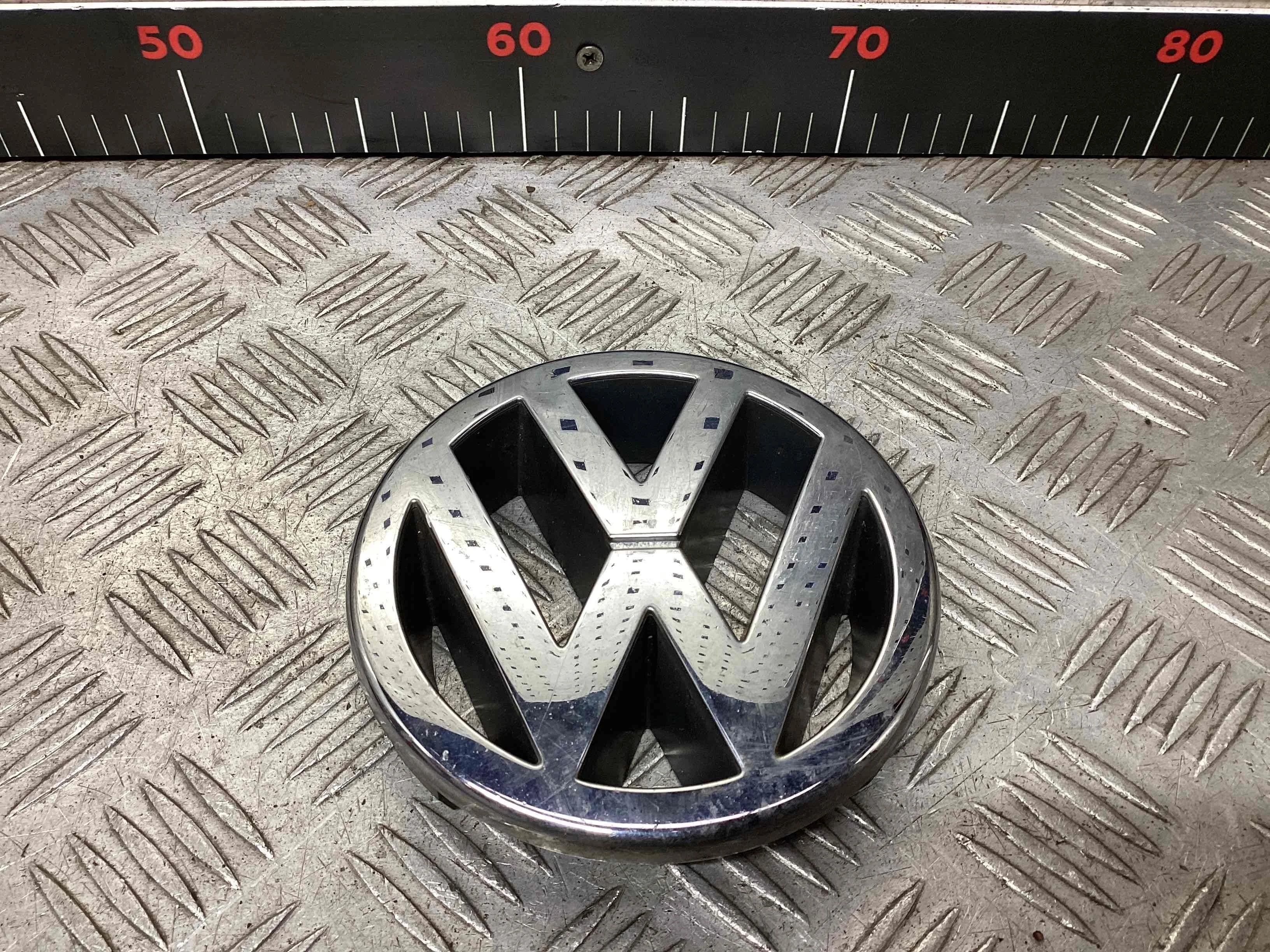 Эмблема Volkswagen Touran I (1T) 2003-2006 2004 1,9 Дизель МКПП