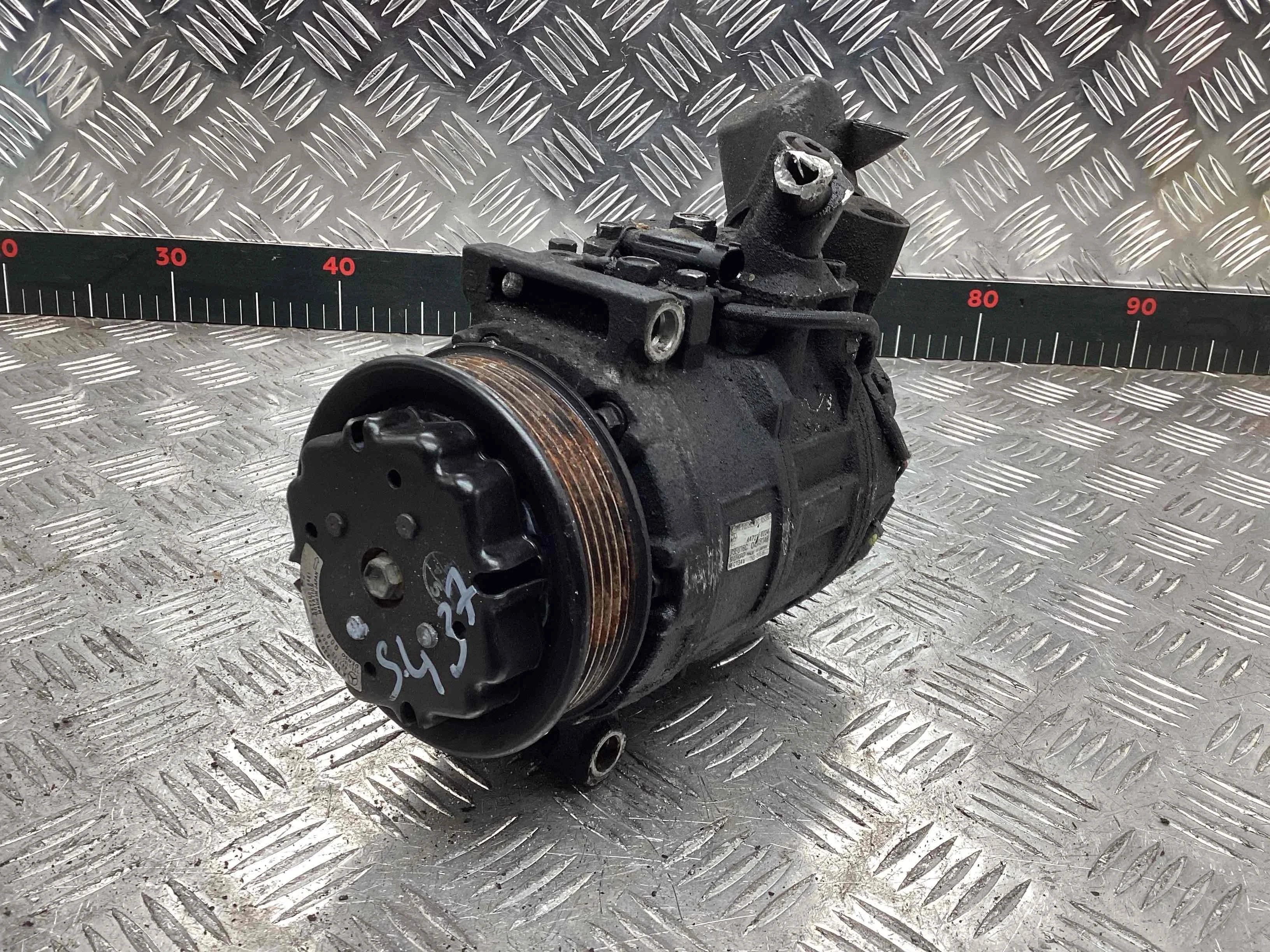 Компрессор кондиционера Mercedes CLK (W209) 2002-2005  2002 3,2 Бензин АКПП Купе