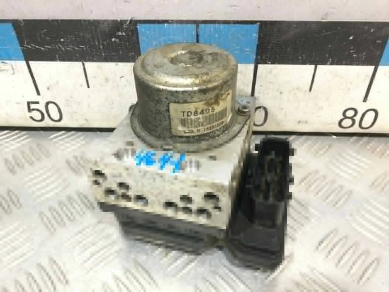 [Б/У] Блок ABS Nissan Juke F15 [Код: 00609210 ]
