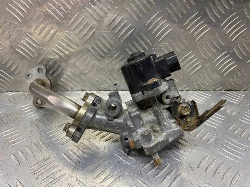 Клапан egr Toyota Prius XW30 (2009-2015) 2012