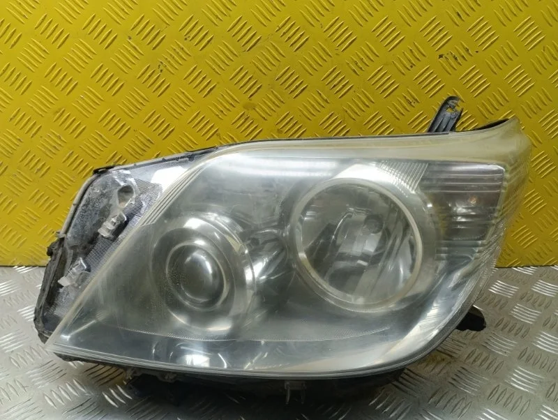 Фара левая Toyota Land Cruiser Prado 150 (2009-2023) 2011 Внедорожник