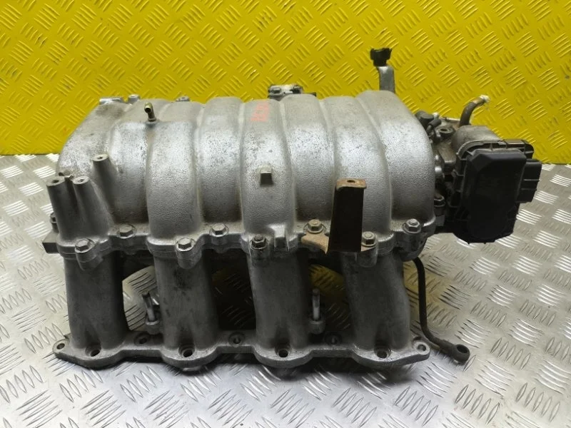Коллектор впускной Toyota Land Cruiser (100) 1998-2007 2004 Внедорожник