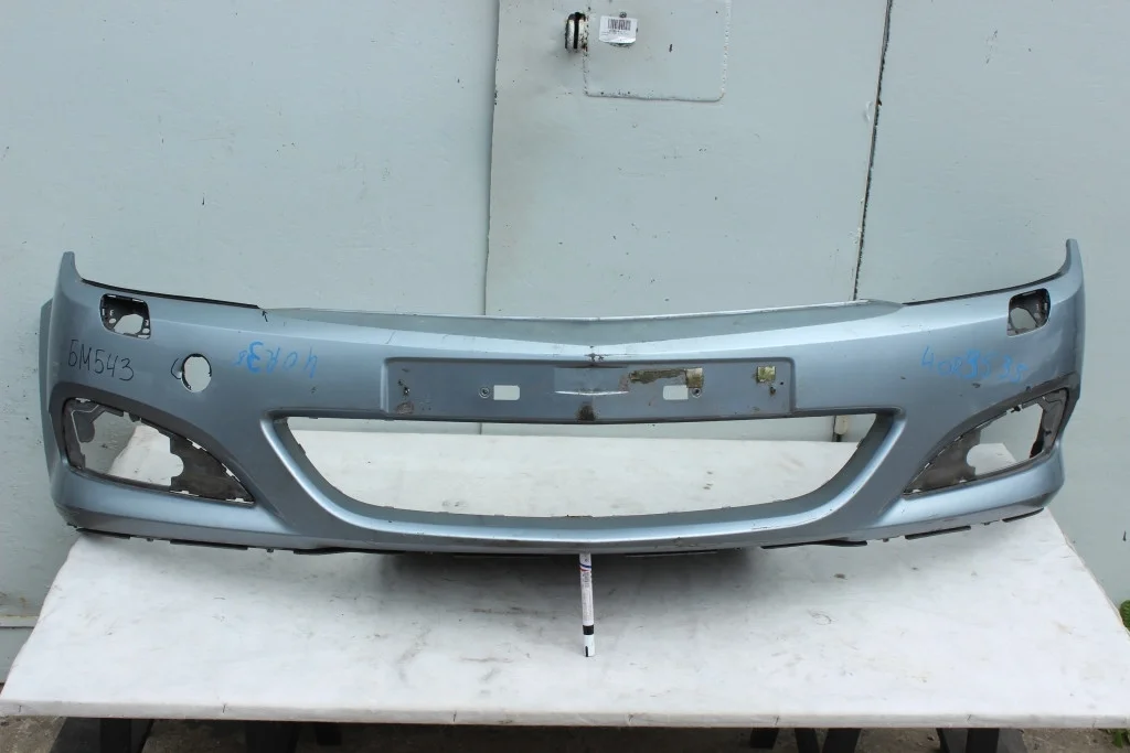 Бампер передний Opel Astra H GTC БМ543