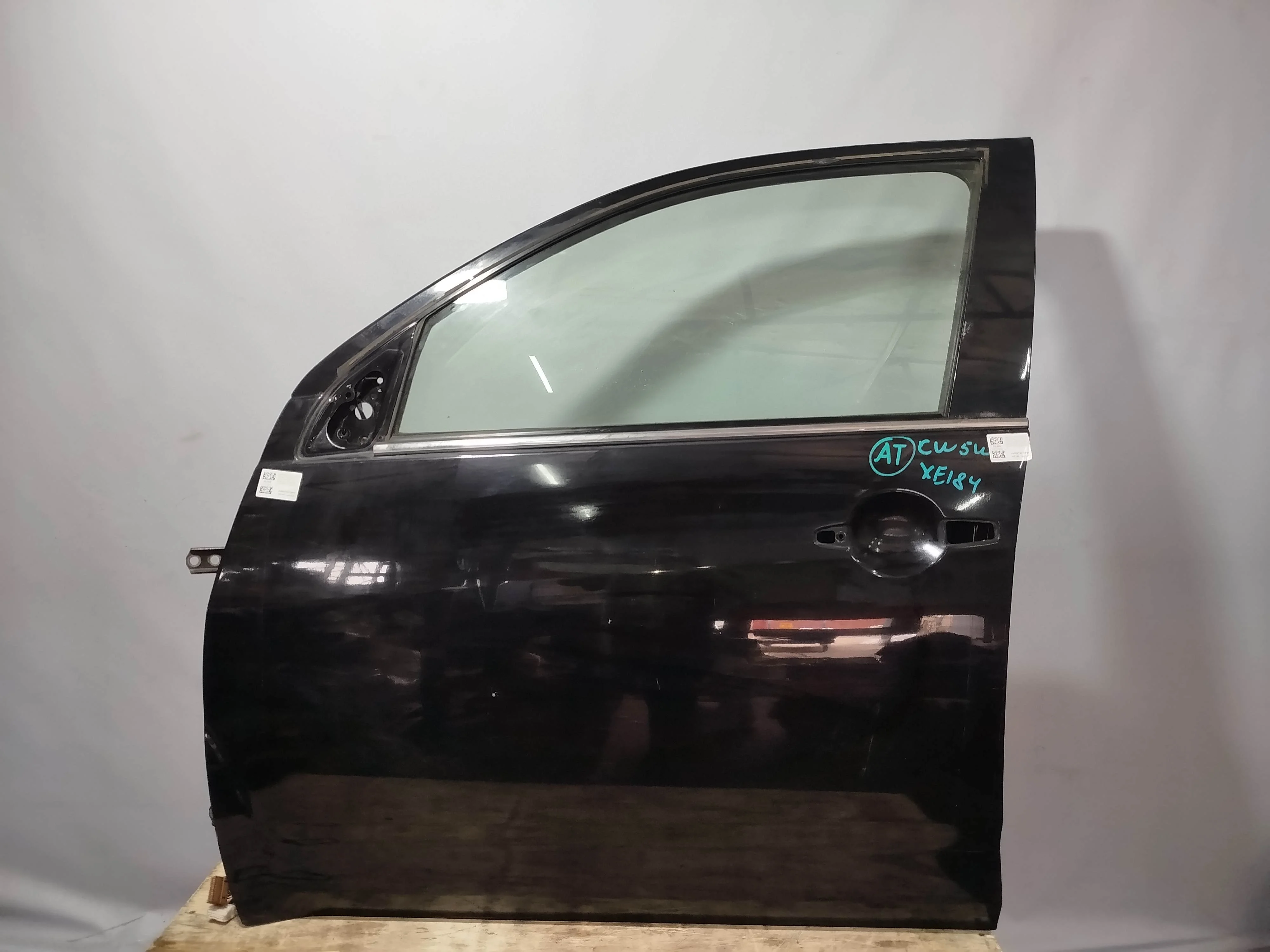 ДВЕРЬ CITROEN MITSUBISHI PEUGEOT 4007 C-CROSSER OUTLANDER CW4W CW5W CW6W EP 5700A277 ПЕРЕДНЯЯ ЛЕВАЯ черный, X42 XE184