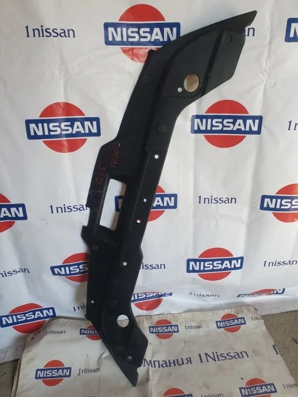 Планка радиатора Nissan Almera 2014 623224AA0A G15 K4M, передняя