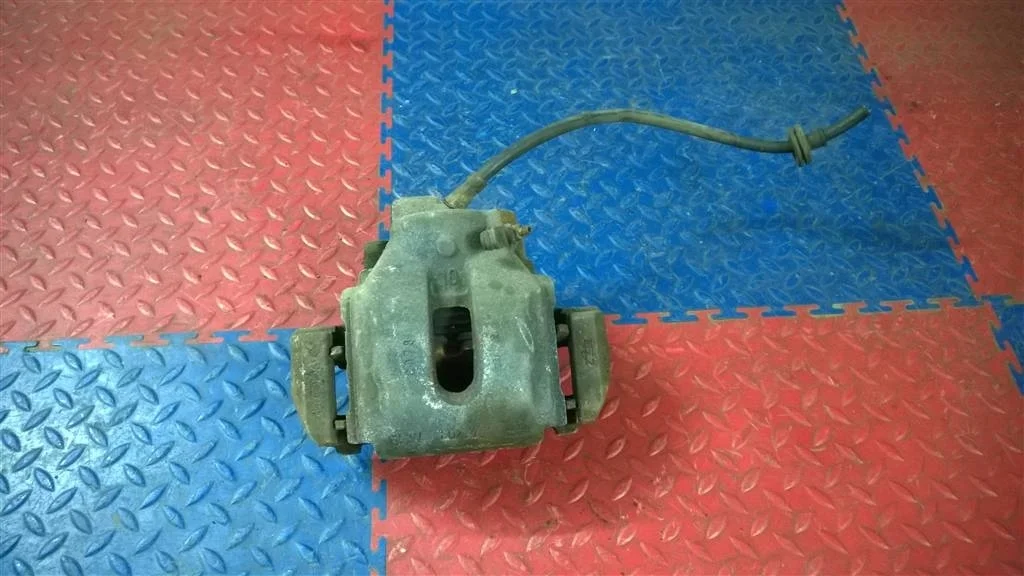 суппорт BMW X5 E53  M54B30 231 лс 3.0i