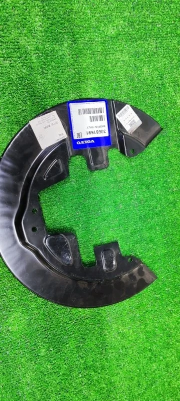 Пыльник тормозного диска Volvo S60 S80 V60 Xc60 V70 Xc70 30681691, передний правый