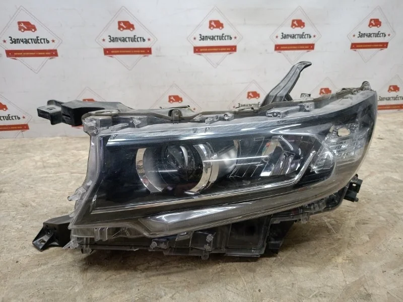 Фара левая Toyota Land Cruiser Prado 2017-2024 8118560S00 150