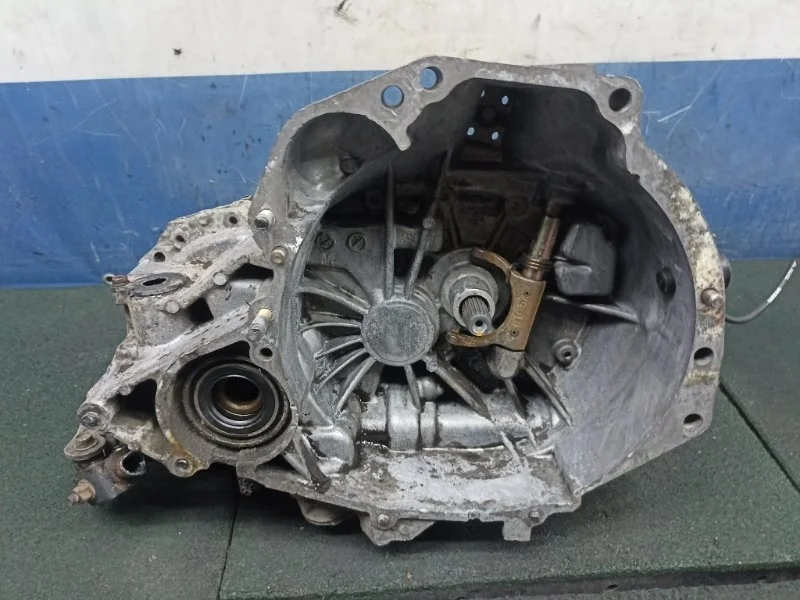 МКПП Nissan Almera 2006 320104M506 N16 1.5 QG15DE