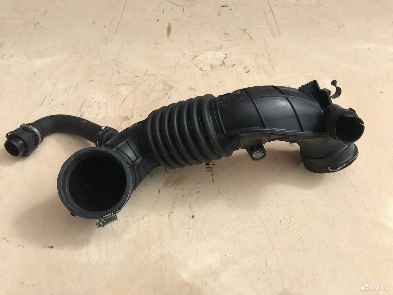 Патрубок турбины bmw n47 f20 f30 f32