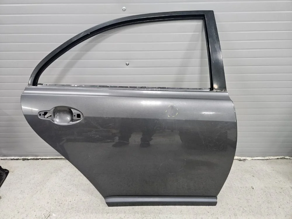 Дверь задняя правая Toyota Avensis T250 рестайлинг (2006—2009) Toyota Avensis T250 рестайлинг (2006—2009) T250 T25 6700305110