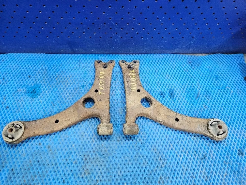 Рычаг передний Toyota Avensis T250 рестайлинг (2006—2009) Toyota Avensis T250 рестайлинг (2006—2009) T250 T25 4806905070