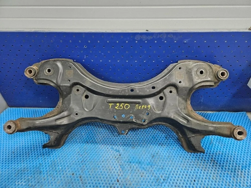 Подрамник передний Toyota Avensis T250 рестайлинг (2006—2009) Toyota Avensis T250 рестайлинг (2006—2009) T250 T25 5120105072