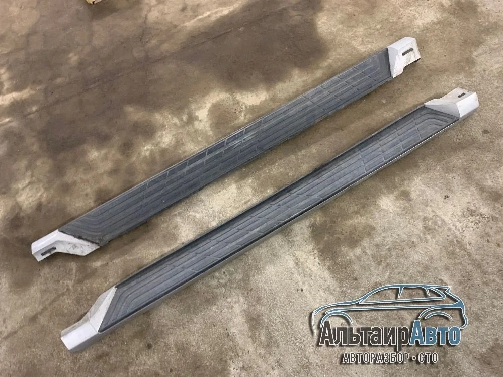 Подножки комплект Mitsubishi Pajero IV (2006—2011) Mitsubishi Pajero IV (2006—2011) V98W 7656A043