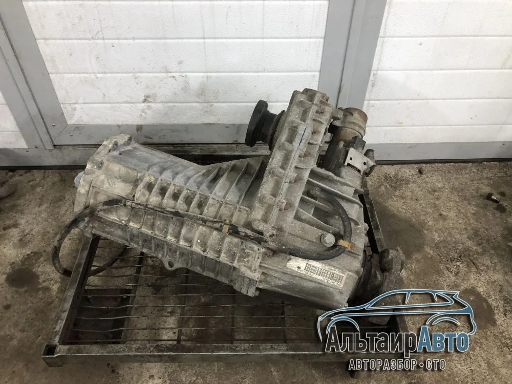 Коробка раздаточная Volkswagen Touareg I (2002—2006) Volkswagen Touareg I (2002—2006)  0AD341012