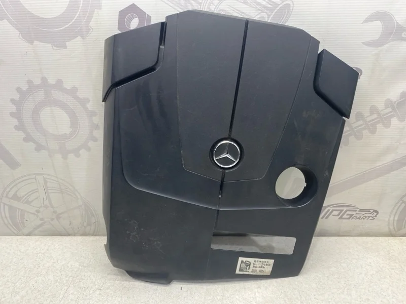 Декоративная крышка двигателя Mercedes-benz 2013 W212