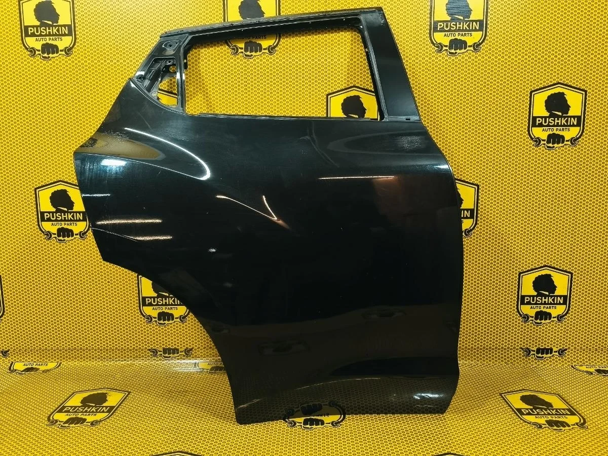 Дверь Nissan Juke 2011 F15