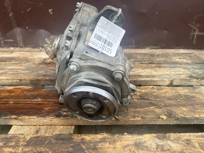 Редуктор передний Mercedes C-Class W204 272948