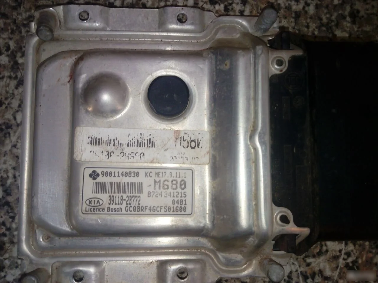 Блок управления двигателем эбу Kia Rio III (2011—2015) 391182B772