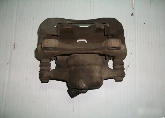 Суппорт тормозной FIAT Albea I (2002—2005) 735411087
