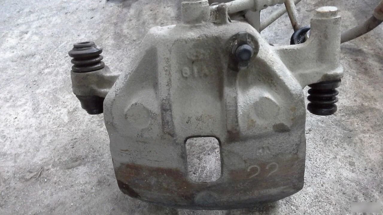 Суппорт Гетц Hyundai Getz I рестайлинг (2005—2011) 5818025A00