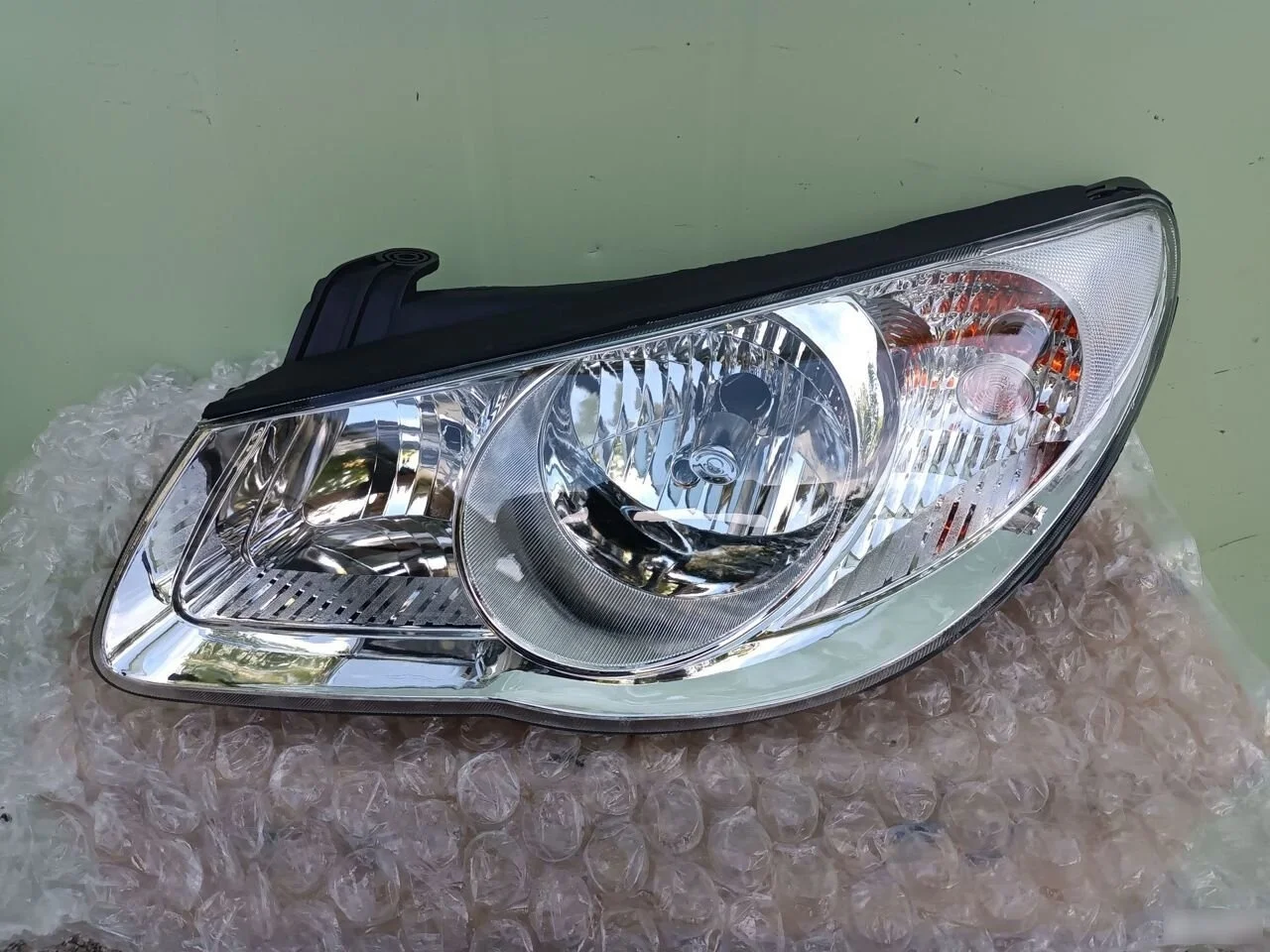 Фара правая лева Hyundai Elantra IV (2006—2011) 23122120 23122110