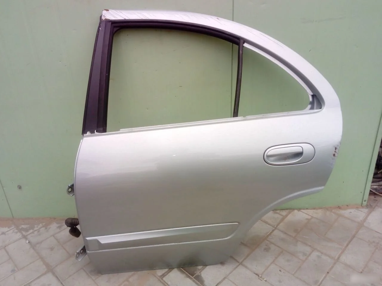 Дверь зад Nissan Almera Classic I (2006—2013)