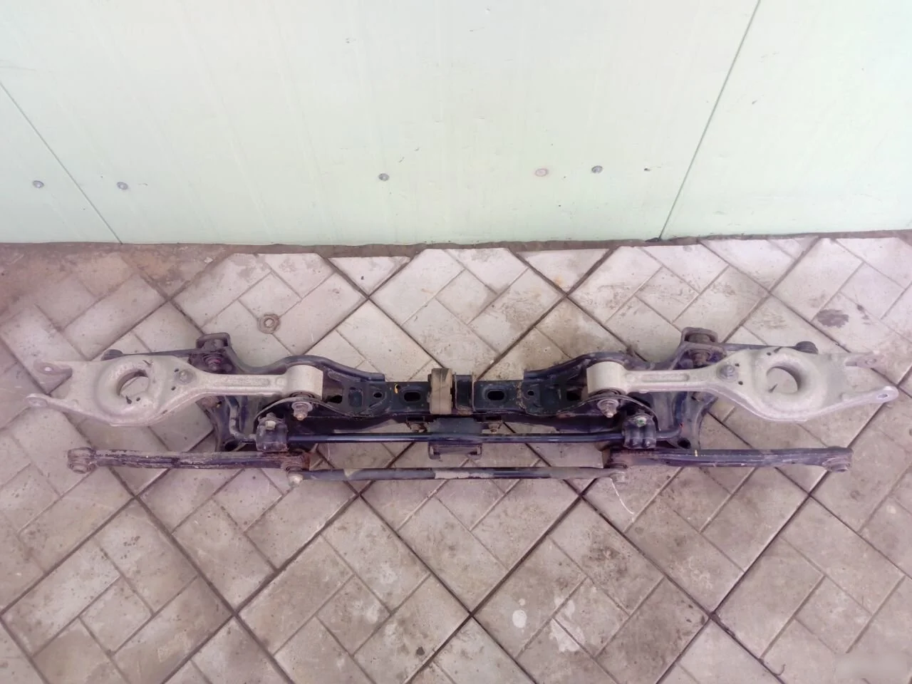Балка подмоторная в сборе Hyundai i40 I (2011—2015) 554053Z750