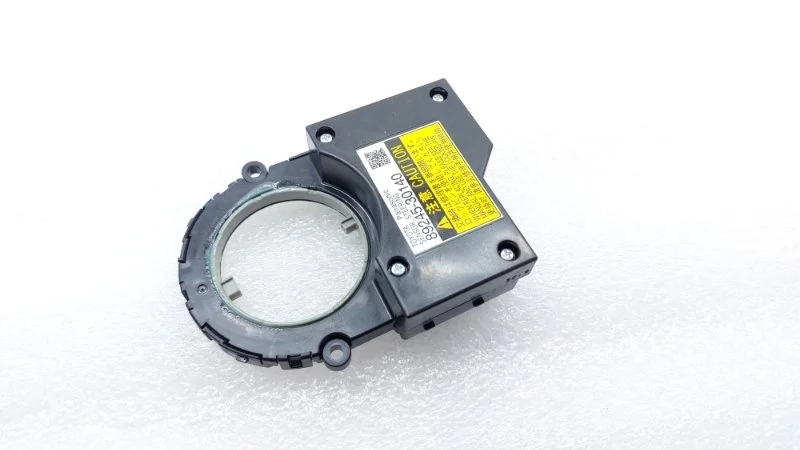 Датчик угла поворота Toyota Land Cruiser 2016 VDJ200