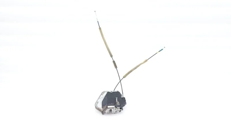 Замок двери Toyota Land Cruiser 2012 200