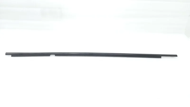 Молдинг стекла двери Toyota Land Cruiser 2012 200