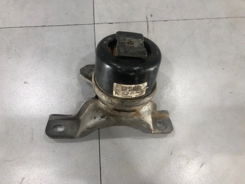 Подушка двигателя Volvo S80 2008 AS