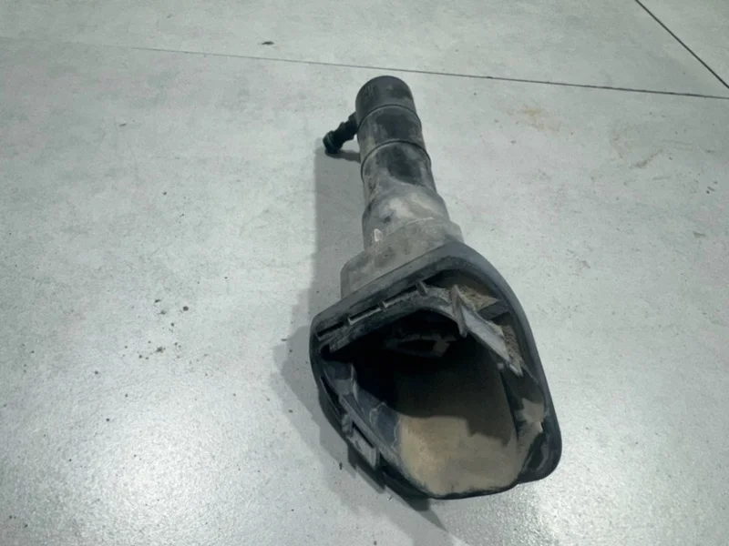 Форсунка омывателя фар Volvo XC90