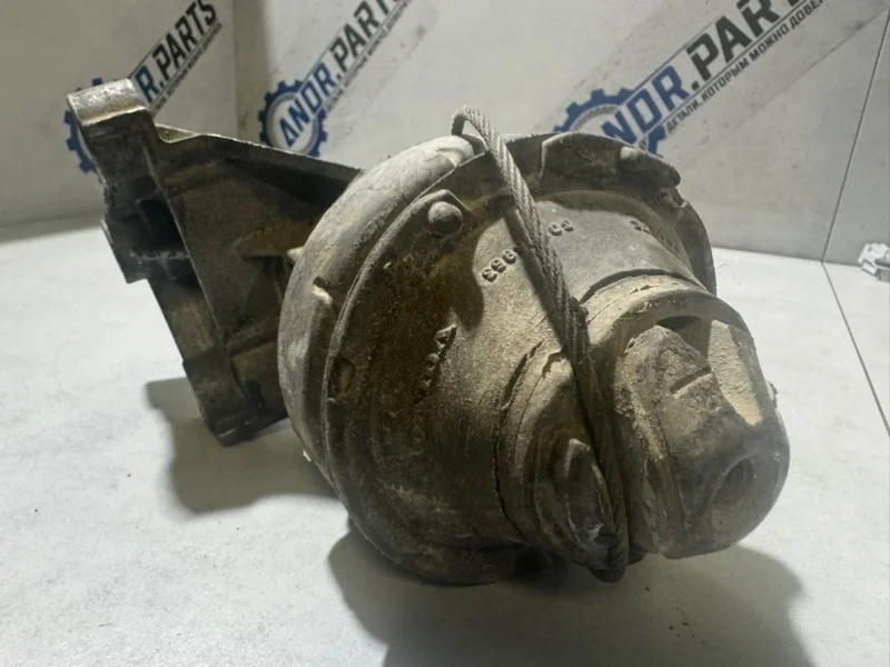 Подушка двигателя Volvo XC90