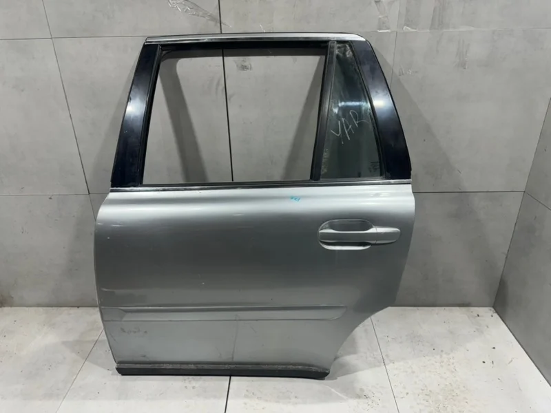 Дверь боковая Volvo XC90
